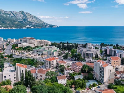 Quartier résidentiel Apartments for Sale by the Sea in Bečići — Only 350 Meters from the Promenade!