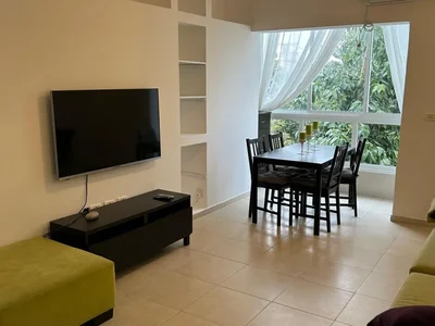 Residential quarter Ideal investissement emplacement privilegie 4 pieces a vendre proche de la mer ben yehuda tel aviv