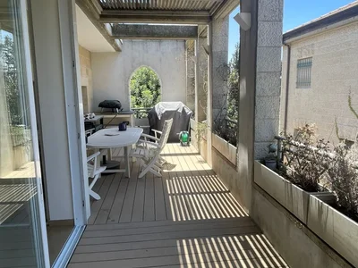 Residential quarter Duplex a louer a jerusalem