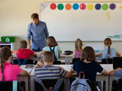 Education in Poland for Russians, Ukrainians and Belarusians: a review of schools for immigrants