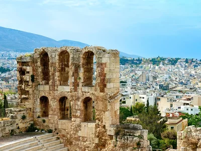 Athens is seeing an explosive demand for luxury real estate