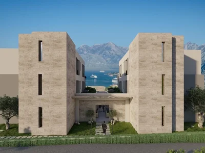 Residential complex ROSKOSNYE APARTAMENTY OT ZASTROJSIKA V KOTORE