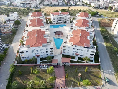 Zespół mieszkaniowy Royal Marina Complex