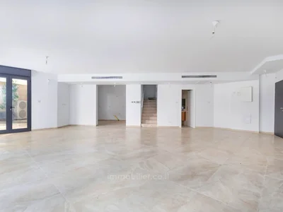 Wohnviertel Duplex avec jardin dans immeuble boutique haut de gamme