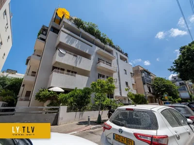 Жилой квартал Magnifique rez de jardin a cote de kikar dizengoff