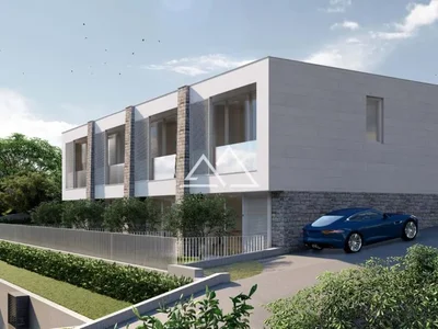 Complexe résidentiel Complex of townhomes with seaview on Lustica peninsular
