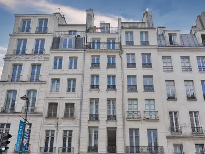 Zespół mieszkaniowy Renovated apartments in a historic building, 4th arrondissement of Paris, France