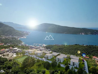 Complexe résidentiel Modern villas in a gated complex with a tennis court