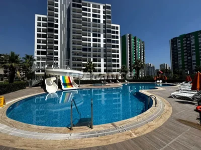 Zespół mieszkaniowy New 2+1 apartments in Mezitli, Mersin, located in a modern residential complex with extensive amenities