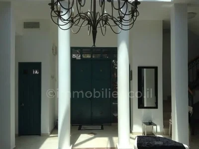 Quartier résidentiel Villa elie pieds dans l'eau - 4 pièces avec piscine privée, vue mer exceptionnelle, haut standing, proche plage