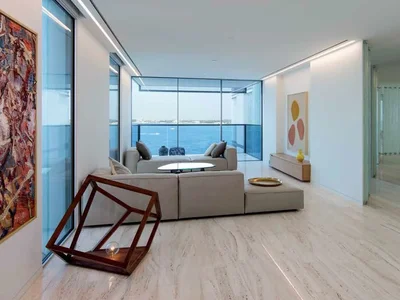 Complexe résidentiel Muraba Residences — residential complex by Muraba Properties with a swimming pool and access to the beach in Palm Jumeirah, Dubai