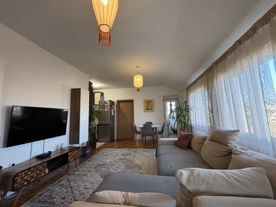 Wohnviertel Stan 61 m² na Prodaju – Tološi, Podgorica