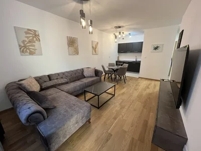 Wohnviertel Stan 45 m² na Izdavanje – City Kvart, Podgorica