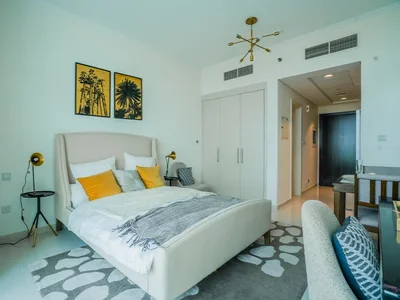 Многоквартирный жилой дом Ready Apartments in Damac Hills Community