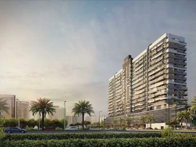 Complexe résidentiel Azizi Grand — new residence by Azizi with swimming pools and gardens close to the golf club in Dubai Sports City