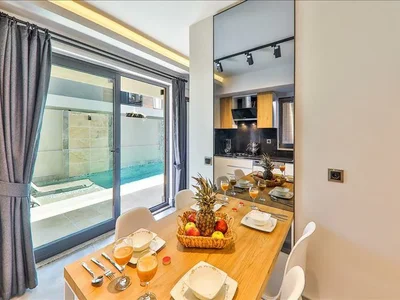 Wohnanlage Complex of villas with swimming pools and lounge areas close to the beach, in the center of Fethiye, Turkey