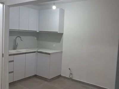 Wohnviertel Superbe 2 pieces remis a neuf ideal pour jeune couple