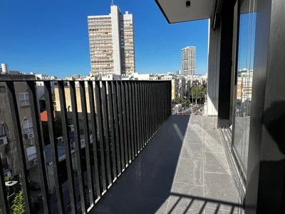 Wohnviertel Situe en plein coeur de tel aviv dans la rue pinsker cet appartement se trouve a seulement quelques pas de la plage des centres commerciaux des restaurants et de tout ce que la ville a a offrir
