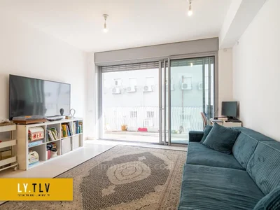 Residential quarter Superbe 3 pieces pres de kikar rabin dans une rue calme avec balcon ascenseur et parking