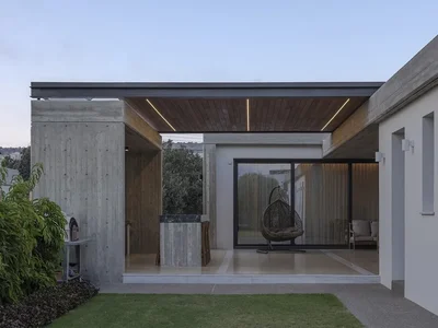 Жилой комплекс T House