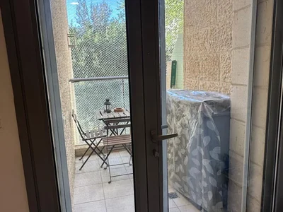 Wohnviertel A ne pas manquer au centre bel appartement bonne affaire calme dans un bel immeuble