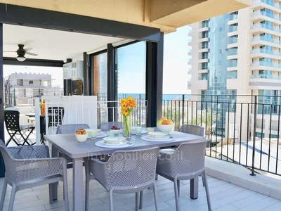 Quartier résidentiel Penthouse duplex d’exception – rue zrubavel, tel aviv