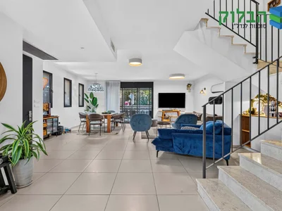 Residential quarter A vendre bien de luxe et rare a rishon lezion shikun hamizrach rue marbad haksamim