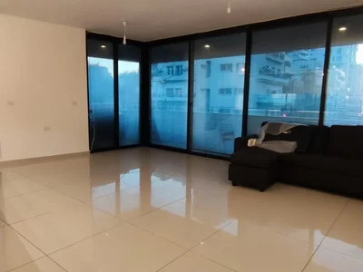 Quartier résidentiel Appartement 4 pièces à 150 m de la mer