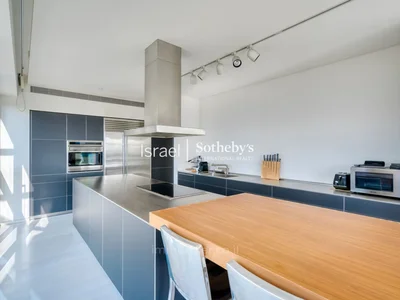 Quartier résidentiel Appartement luxueux avec vue sur la mer dans les yoo towers au parc tzameret