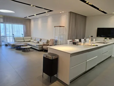 Wohnviertel A ne pas manquer magnifique 5 pieces de reve a vendre vue imprenable sur la mer maar ashdod