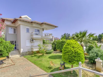 Villa 3 bedroom Penthouse in Konaklı, Alanya close to beach and shop
