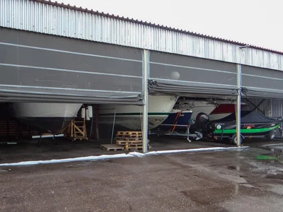 Коммерция Kipsala