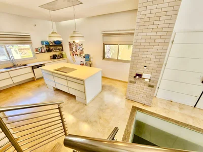 Barrio residencial A vendre villa independante exceptionnelle a ashdod quartier youd zayin