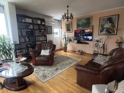 Wohnviertel Stan 105 m² na Prodaju – Blok V, Podgorica