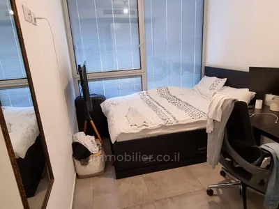 Wohnviertel Avec terrasse au centre etage haut avec vue luxueux vue sur la mer dans un immeuble neuf magnifique