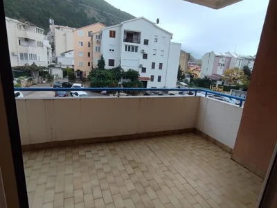 Wohnviertel Stan 37 m² na Prodaju – Centar, Budva