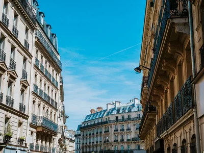 Власти Парижа увеличат налог на недвижимость в два раза. Узнали подробности