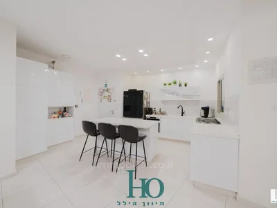 Residential quarter Avec terrasse proche de la mer bien agence projet de qualite