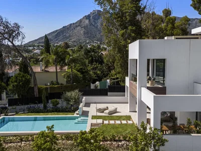 Жилой квартал Villa La Fuente - Golden Mile Villas