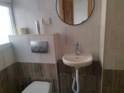 Жилой квартал Appartement de 35 pieces a kiryat moshe balcon soucca potentiel