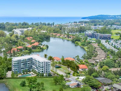 Zespół mieszkaniowy New condominium with lagoon and lake view in prestigious resort area near Boat Avenue, Phuket, Thailand