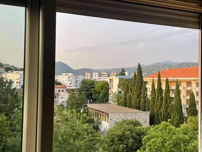 Wohnviertel Stan 93 m² na Izdavanje – Preko Morače, Podgorica