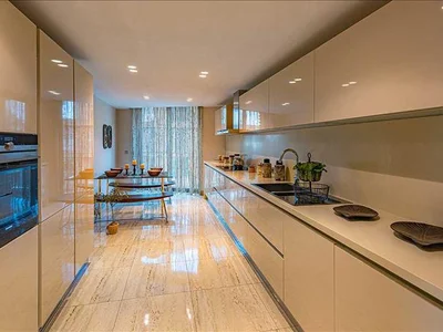 Zespół mieszkaniowy Residence with swimming pools and restaurants close to the coast, in a prestigious area, Istanbul, Turkey
