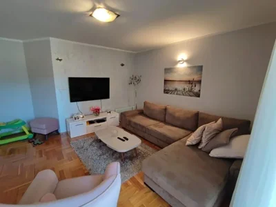 Wohnviertel Stan 80 m² na Prodaju – Zagorič, Podgorica