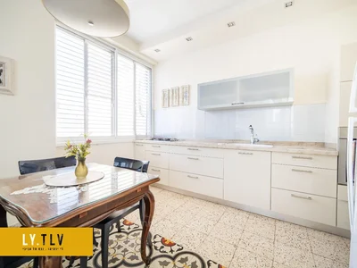 Residential quarter Superbe 2 pieces a vendre pres de kikar hamedina