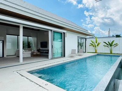 Residential complex New furnished villa with a swimming pool, 350 meters from the beach, Samui, Thailand