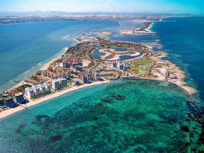 Complejo residencial Amara Maris Apartments