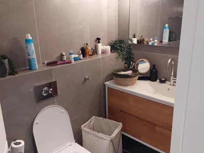 Quartier résidentiel À vendre – appartement 2 pièces entre le shuk hacarmel et rothchild