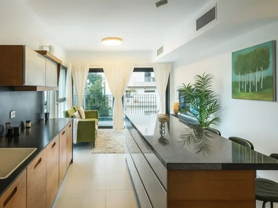 Residential quarter Tel aviv superbe appartement A vendre A 5 min A pied de la plage