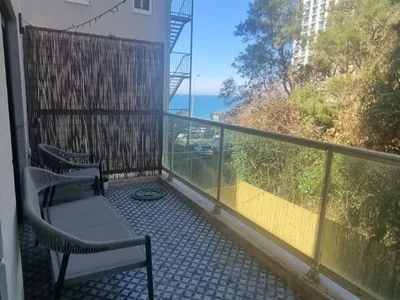 Residential quarter A ne pas manquer avec terrasse magnifique proche de la mer